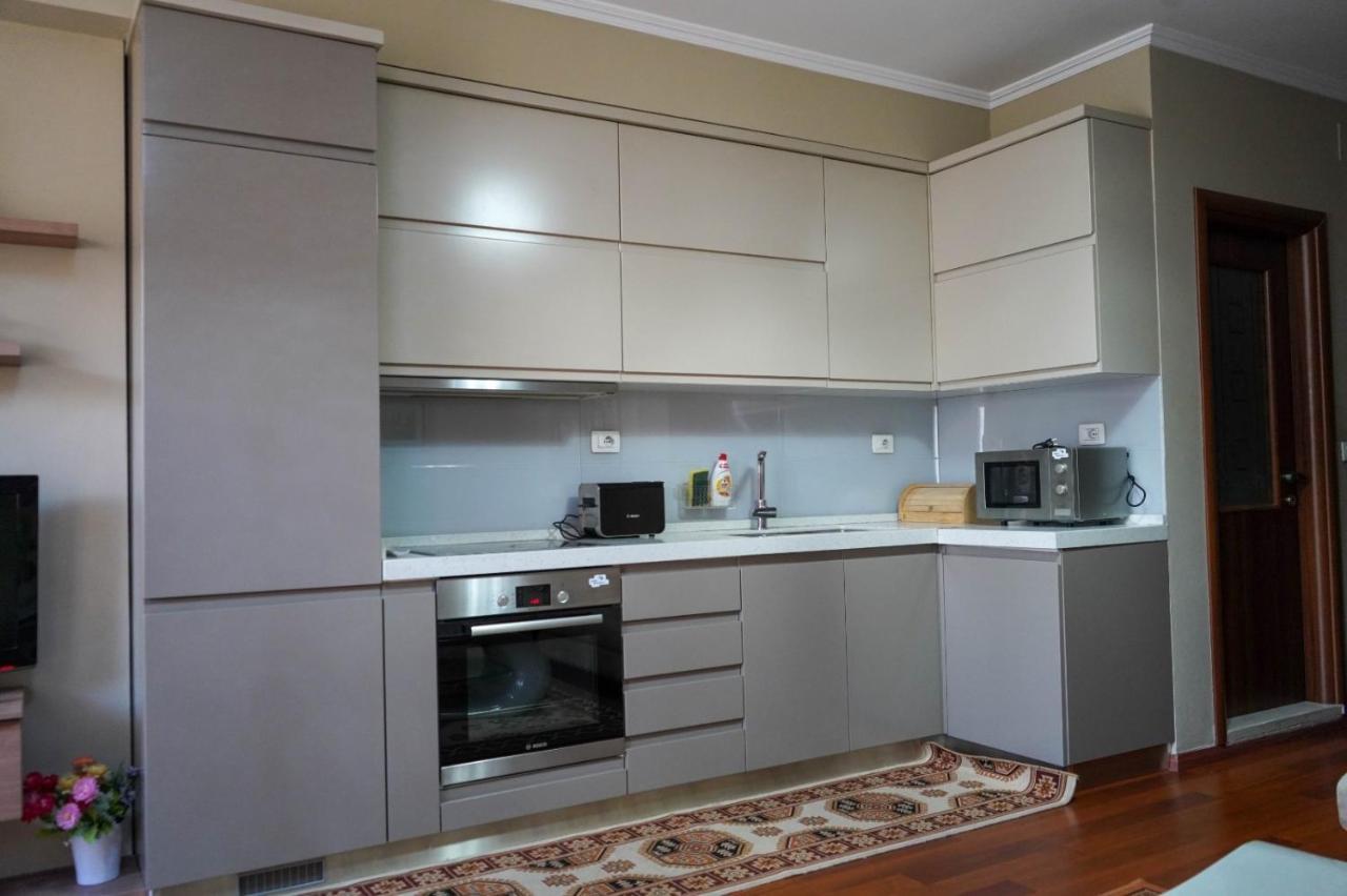 Lovely Apartment In The Heart Of ティラナ エクステリア 写真